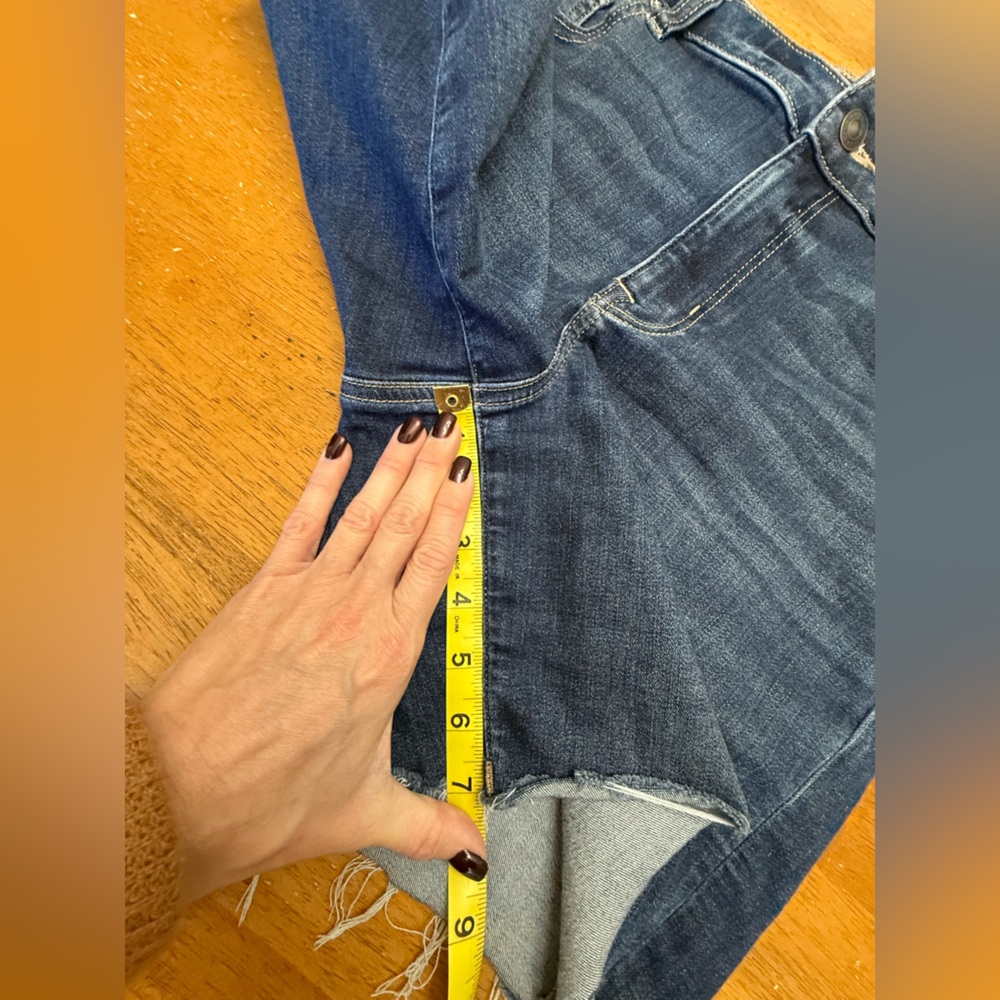 American Eagle Outfitters Next Level Stretch Skinny Bermuda Shorts - Picture 7 of 9